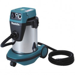 Makita VC3210L - wet and...